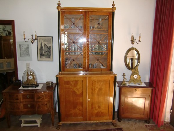 Biedermeier - Vitrine